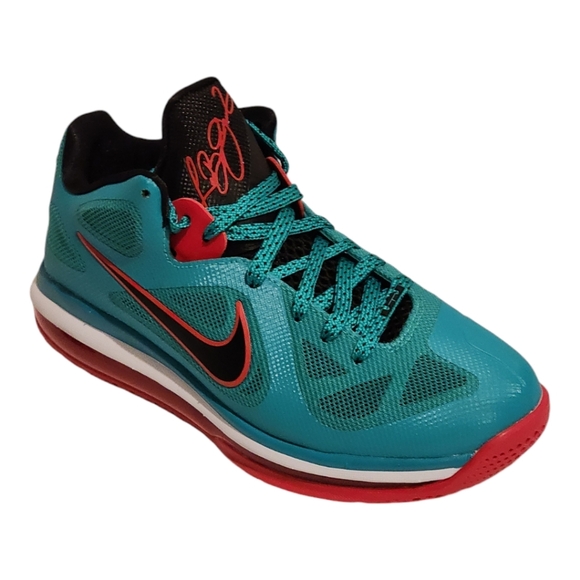 Nike Lebron 9 Low Reverse Liverpool Men\'s Green Sneakers New Size 7